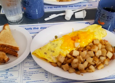 Peter's Pancakes & Waffles signature dishes French Toast
Peter's Oatmeal
Ranch Hand Breakfast